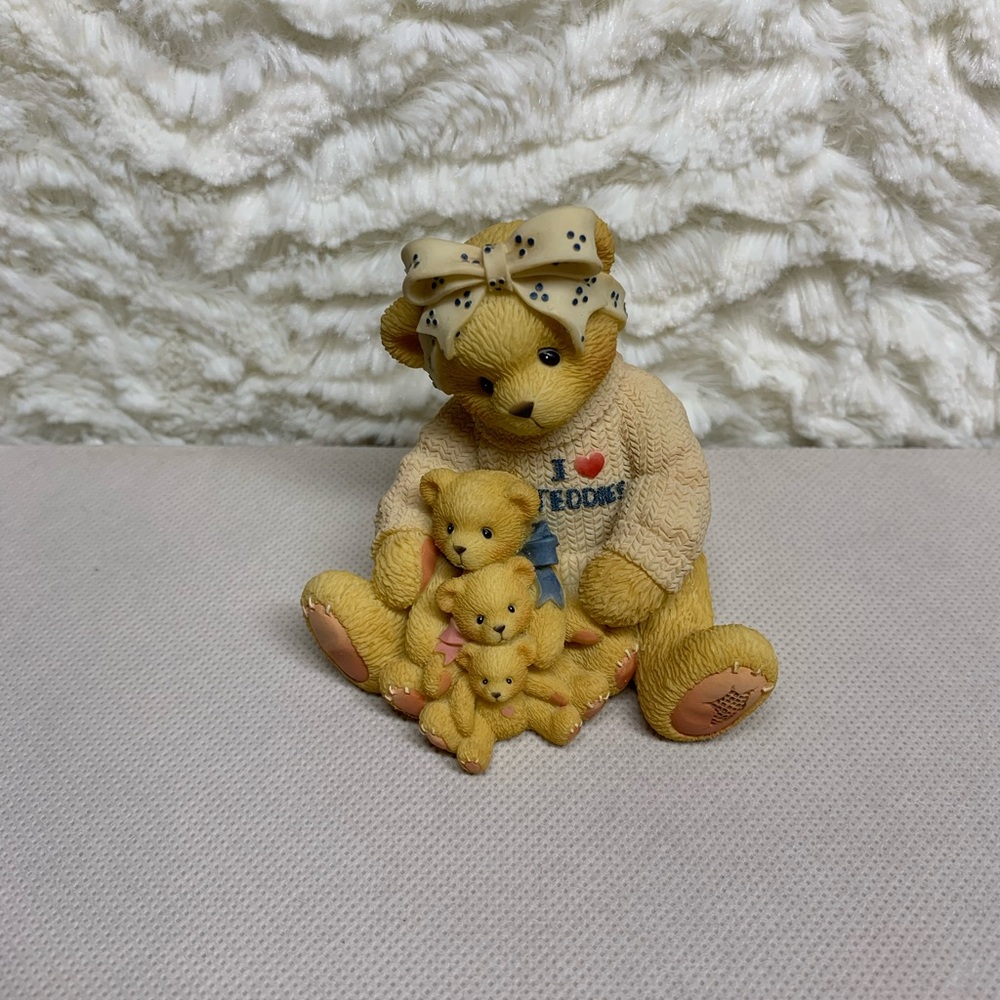 Cherished Teddies "Mom's Love" Vintage Figurine 1998